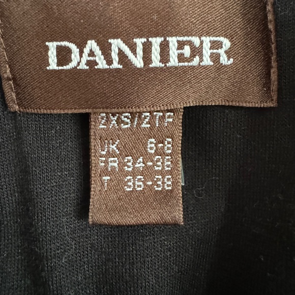 Danier Laether Jacket - Picture 6 of 6
